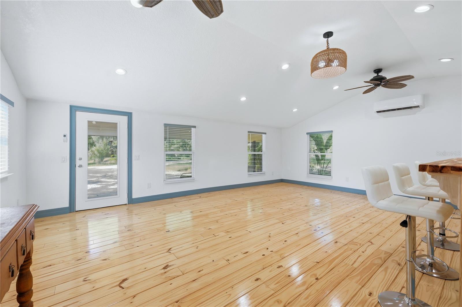 NOT IN A SUBDIVISION - Residential
