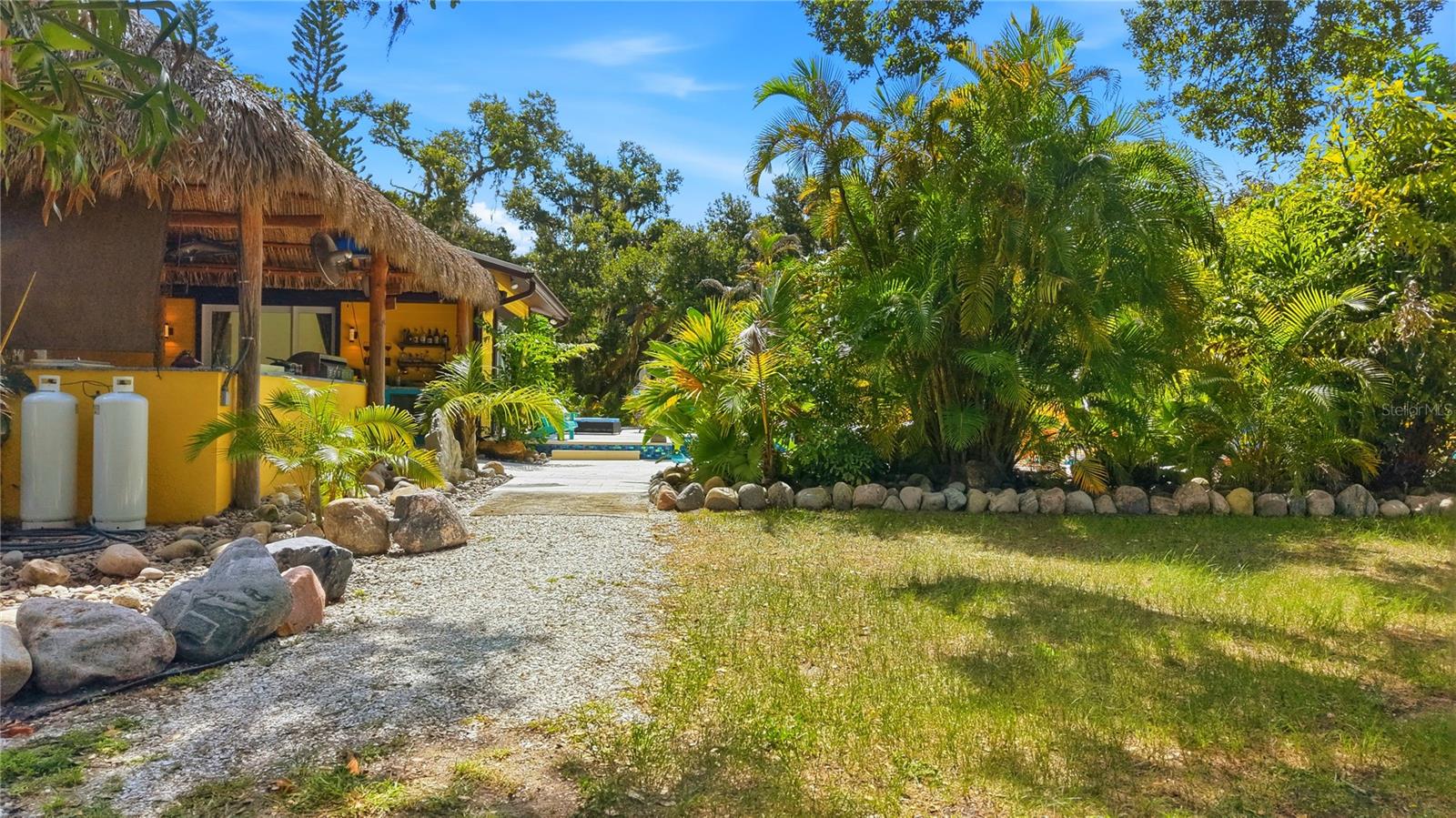 NOT IN A SUBDIVISION - Residential