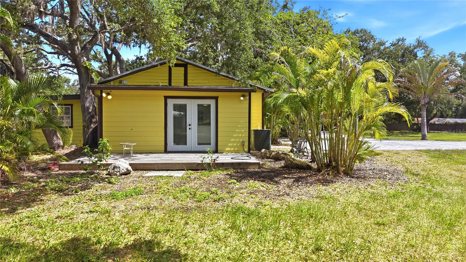 NOT IN A SUBDIVISION - Residential
