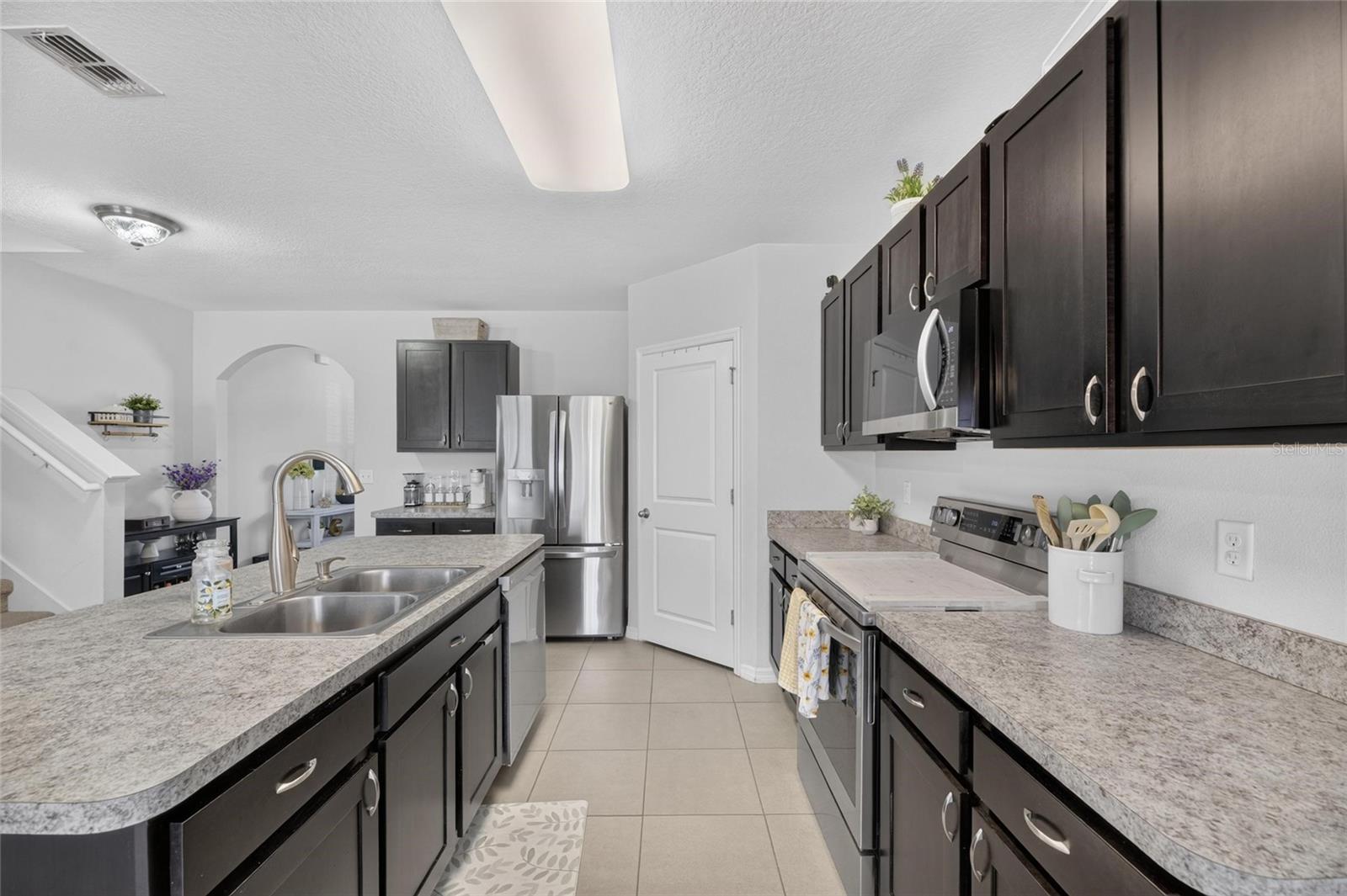 CARRIAGE POINTE SOUTH PH 2B - Residential