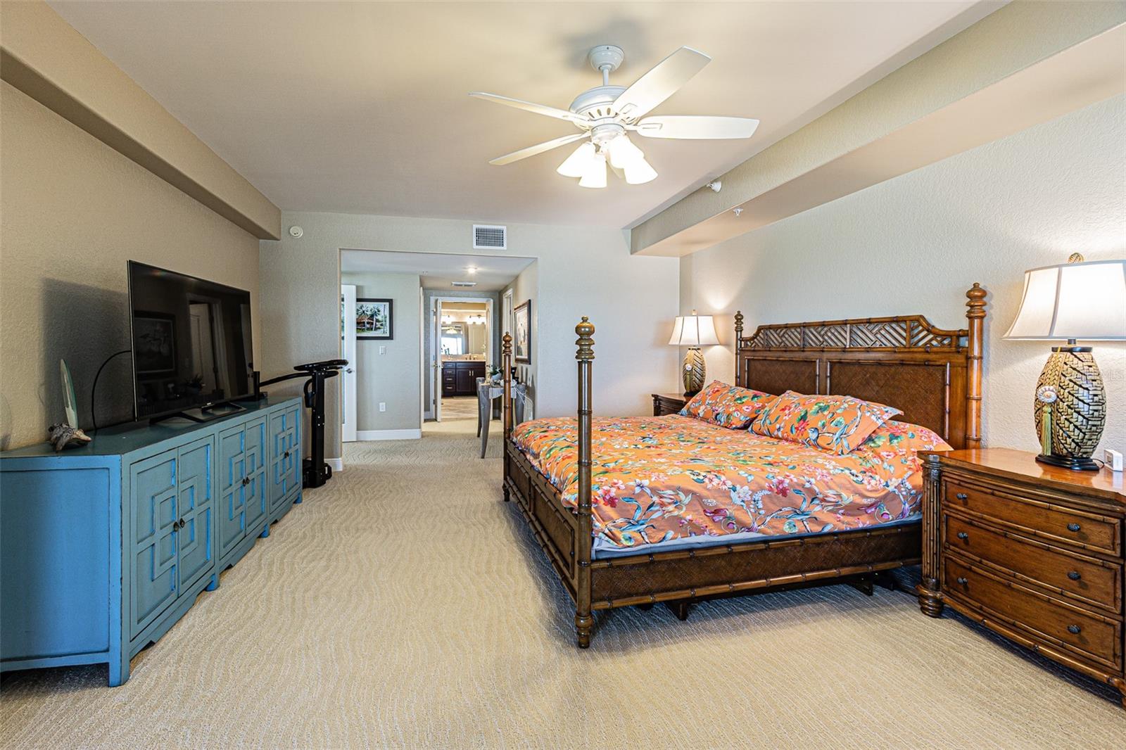 MARQUESA CONDO - Residential