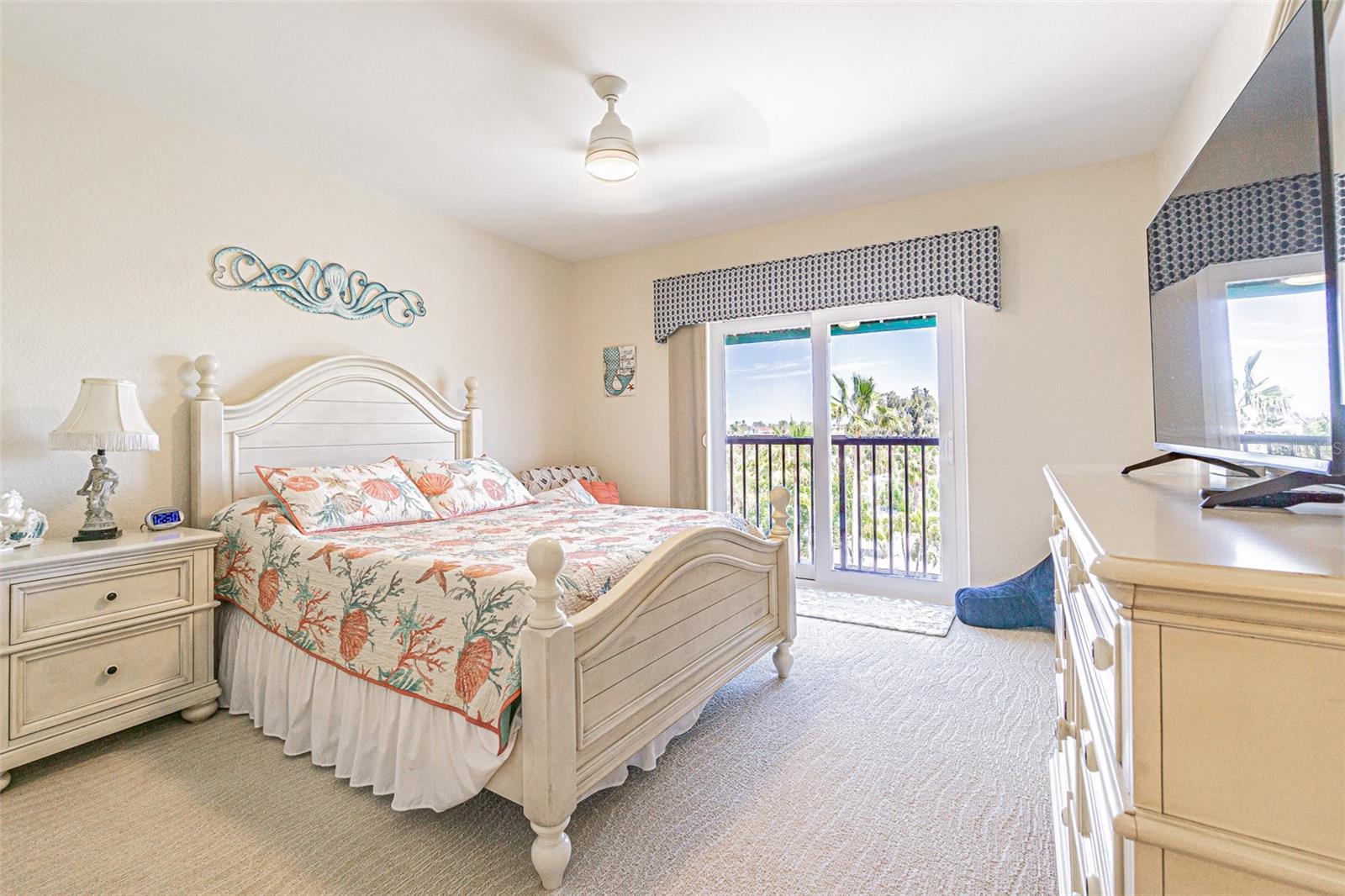 MARQUESA CONDO - Residential