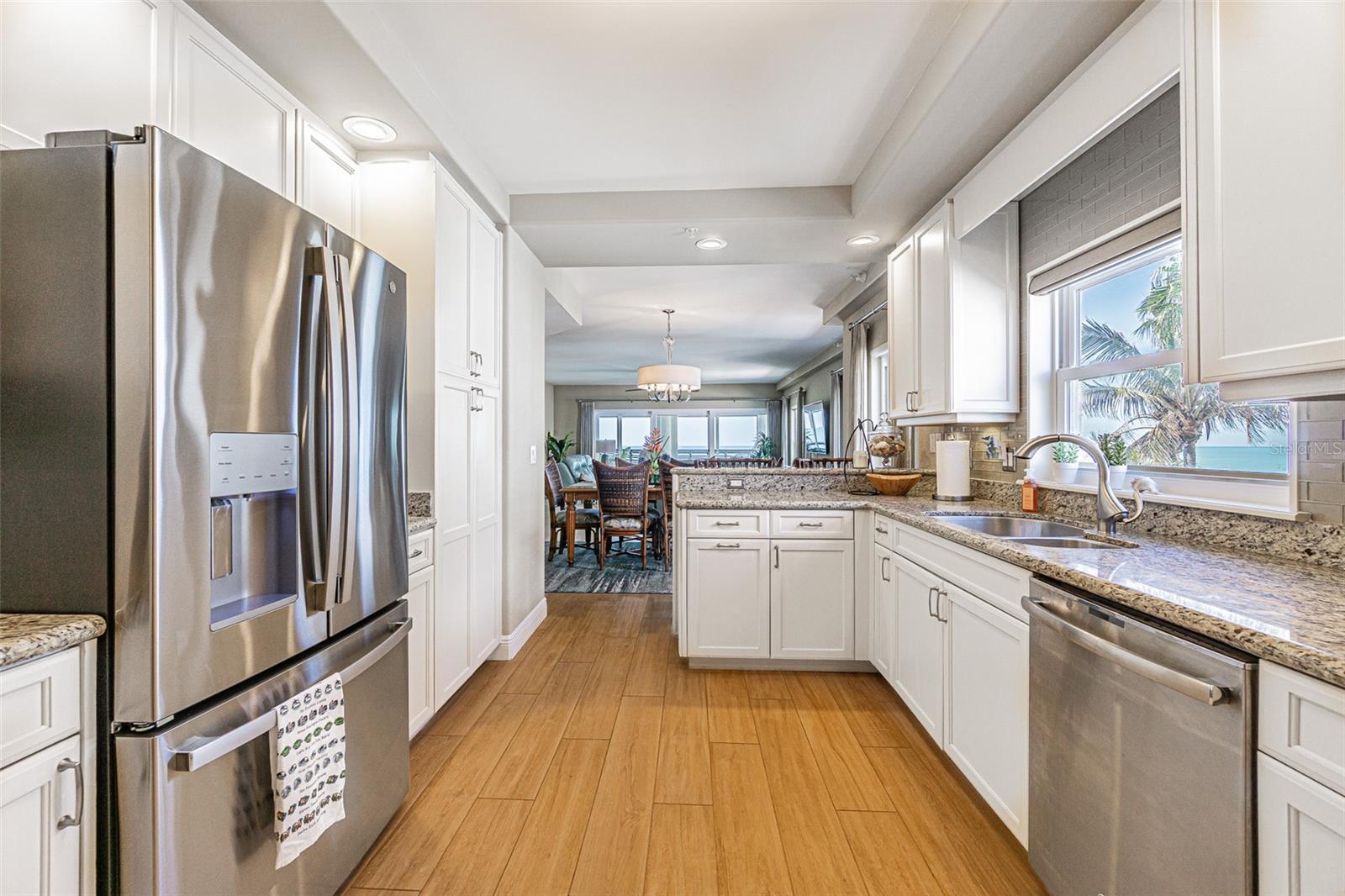 MARQUESA CONDO - Residential