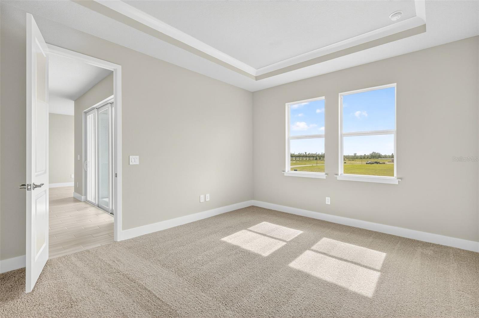 LAKESPUR AT WELLEN PARK - Residential
