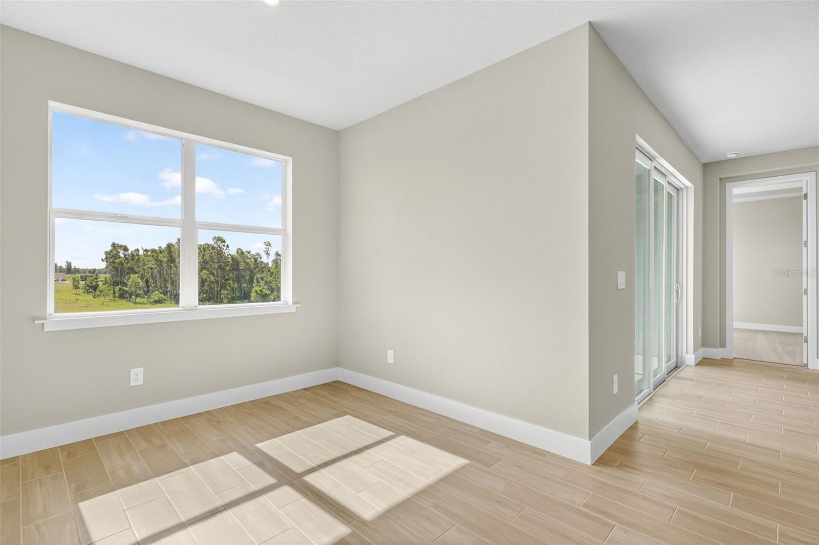 LAKESPUR AT WELLEN PARK - Residential
