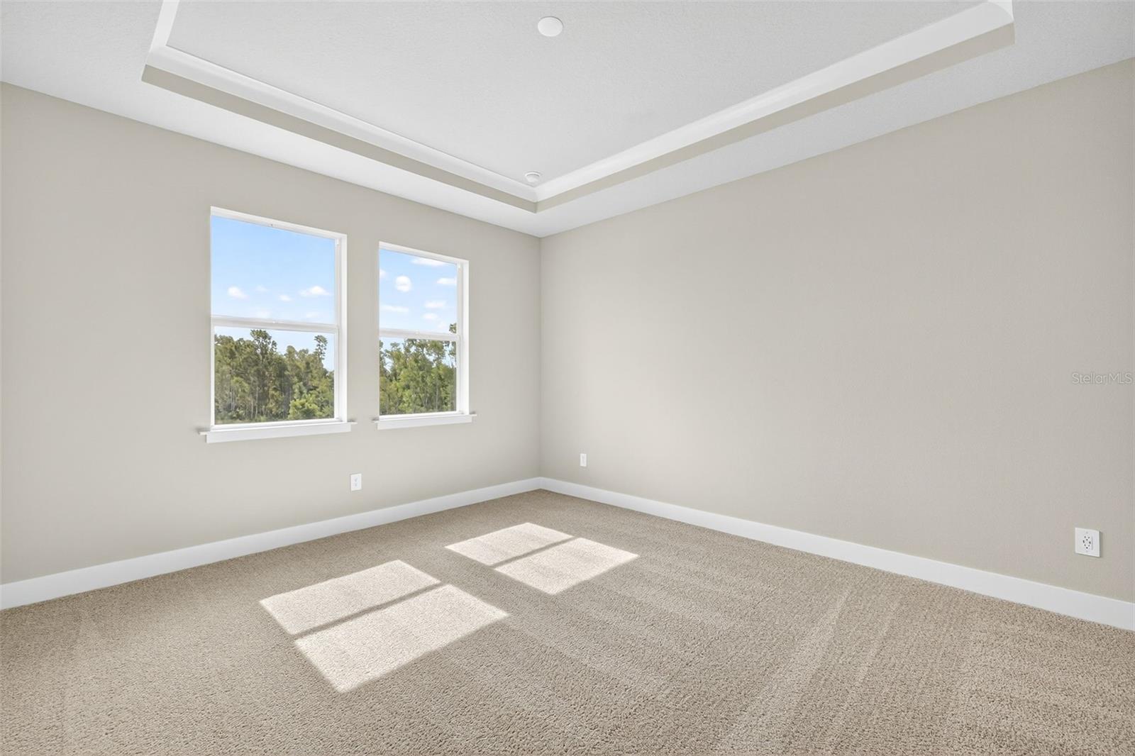 LAKESPUR AT WELLEN PARK - Residential