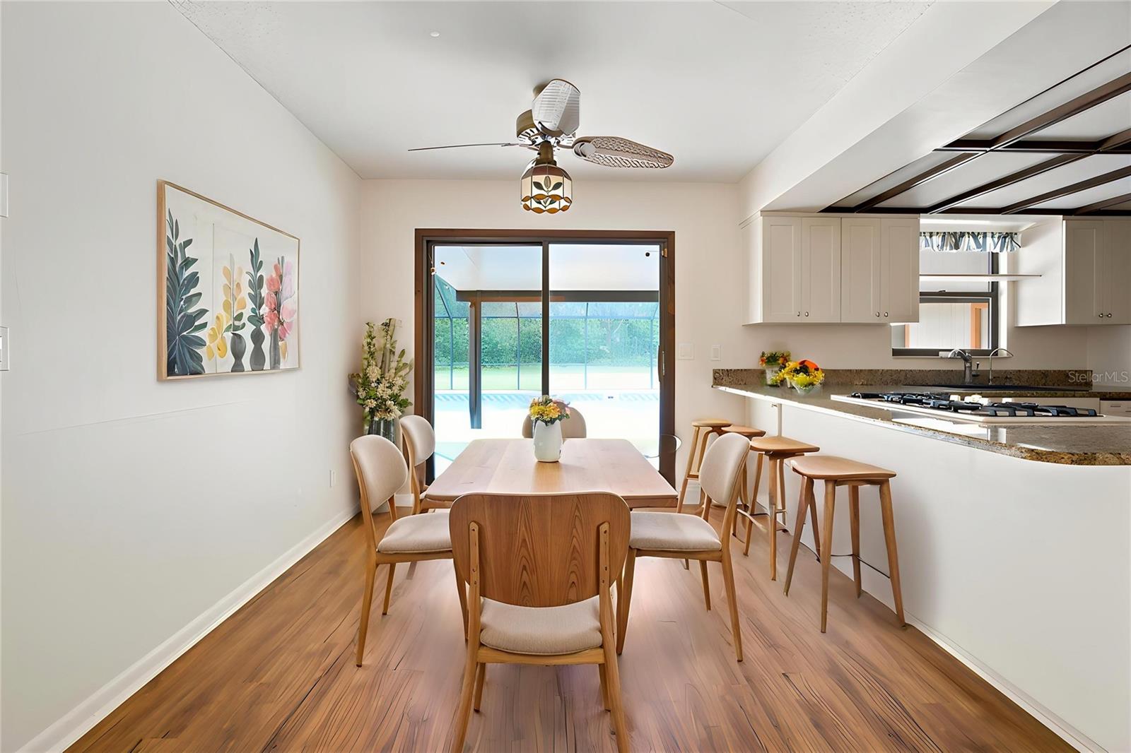COUNTRY ESTATE - Residential