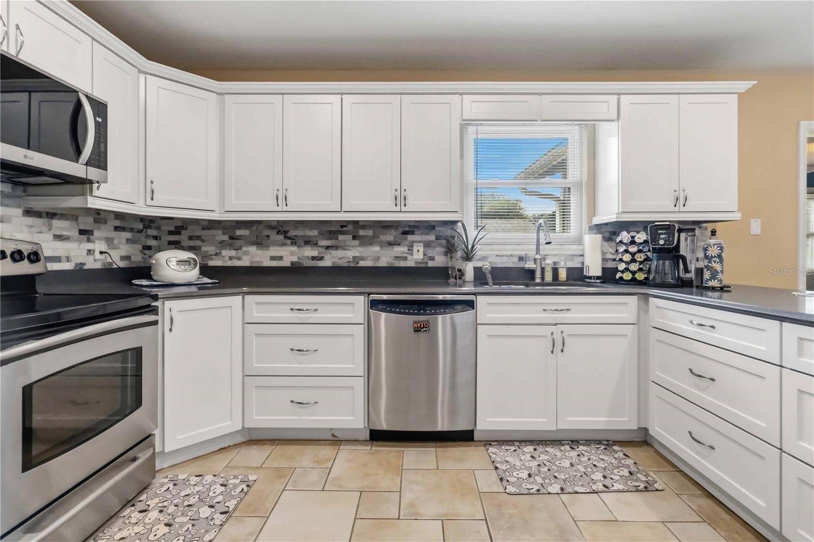 FLORIDA SHORES 01 - Residential