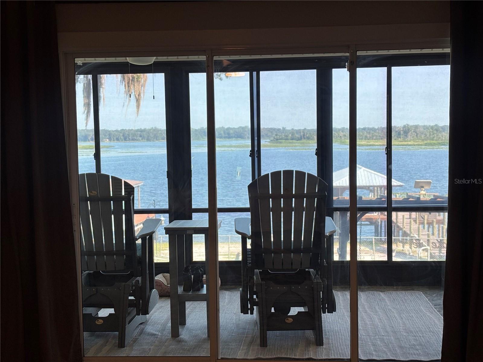FOUR LAKES COMMUNITY - Residential