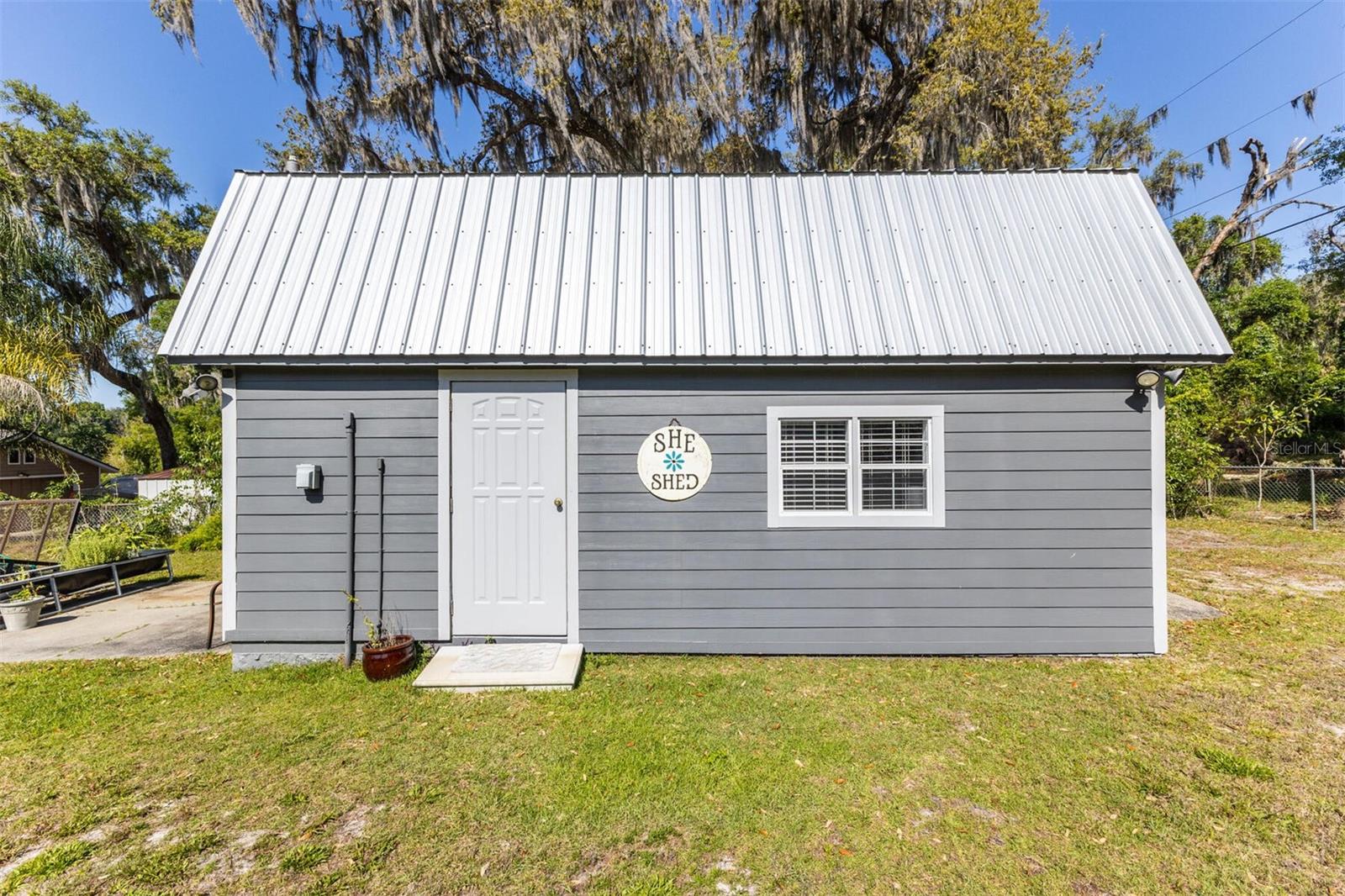 FOUR LAKES COMMUNITY - Residential
