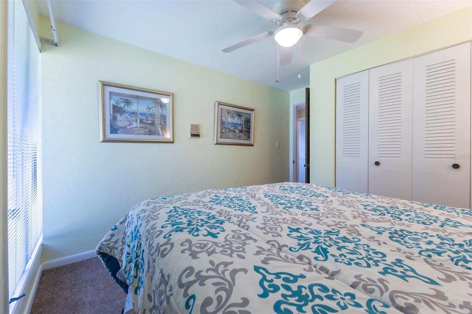 FOUR LAKES COMMUNITY - Residential