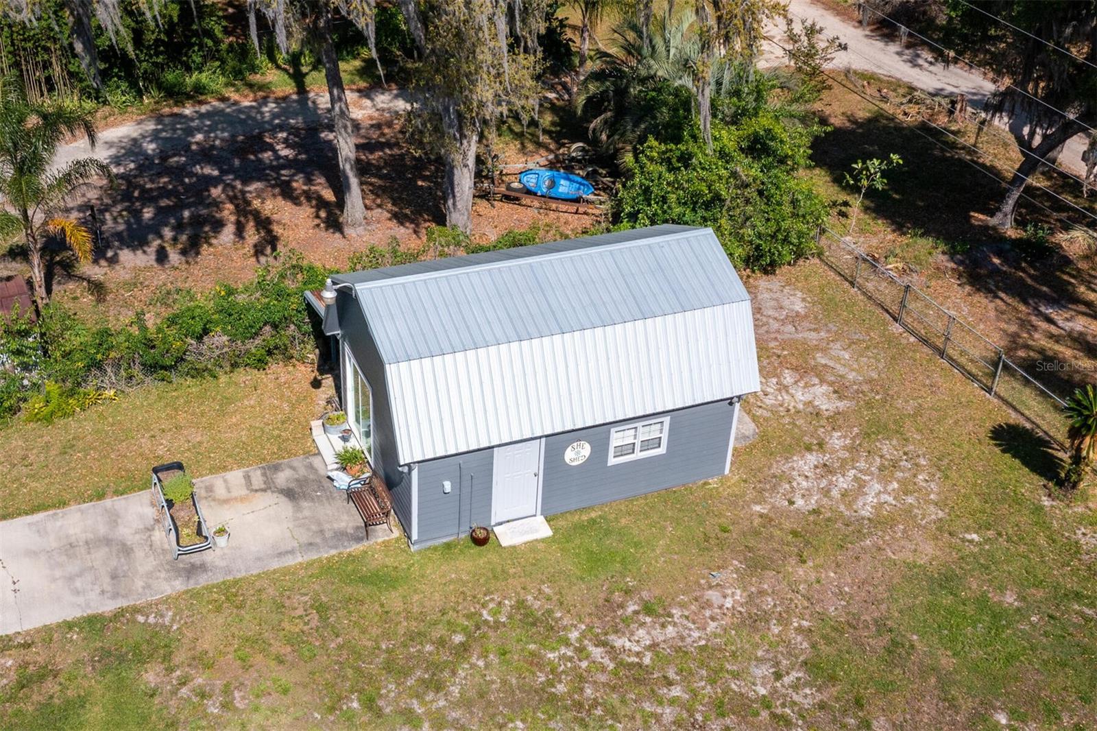 FOUR LAKES COMMUNITY - Residential