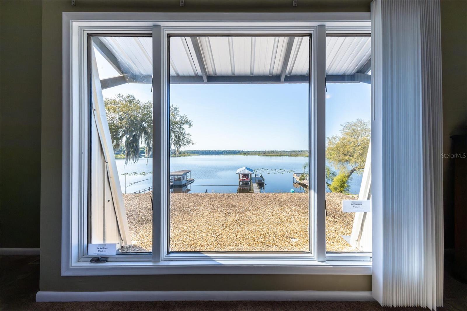 FOUR LAKES COMMUNITY - Residential
