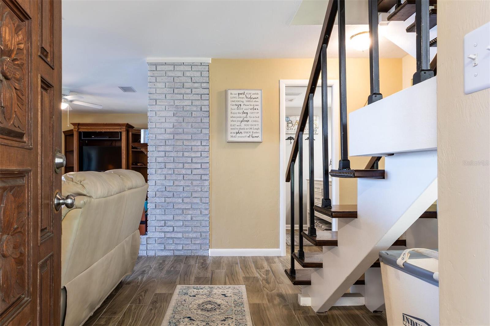 FOUR LAKES COMMUNITY - Residential