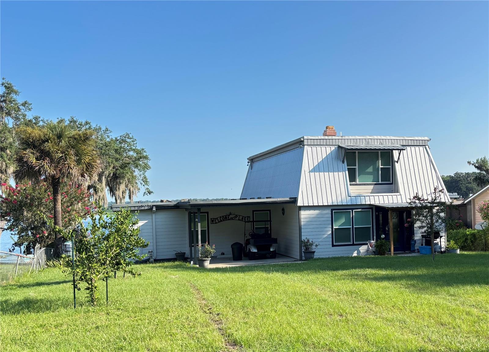 FOUR LAKES COMMUNITY - Residential