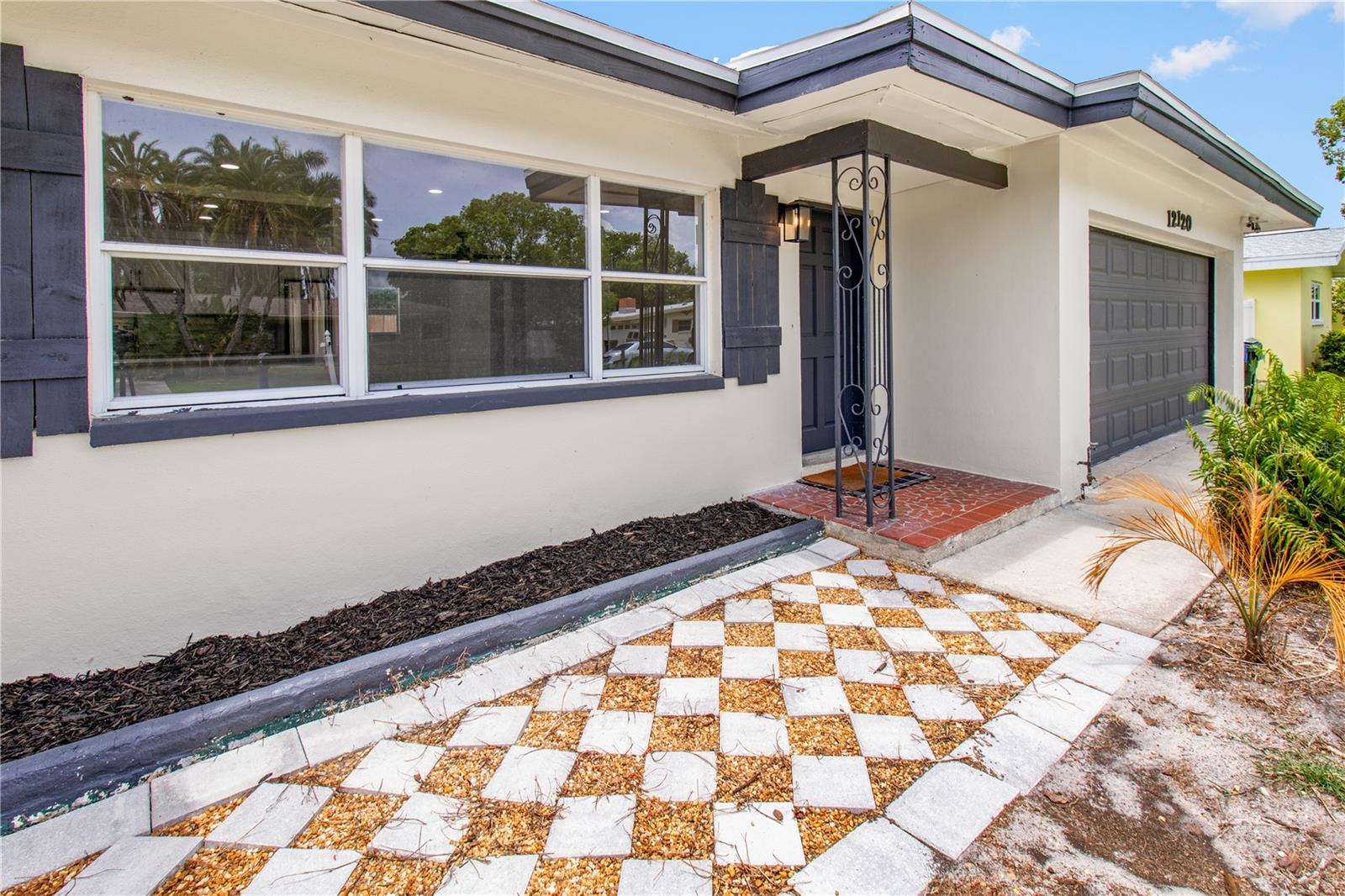 HARBOR CREST - Residential