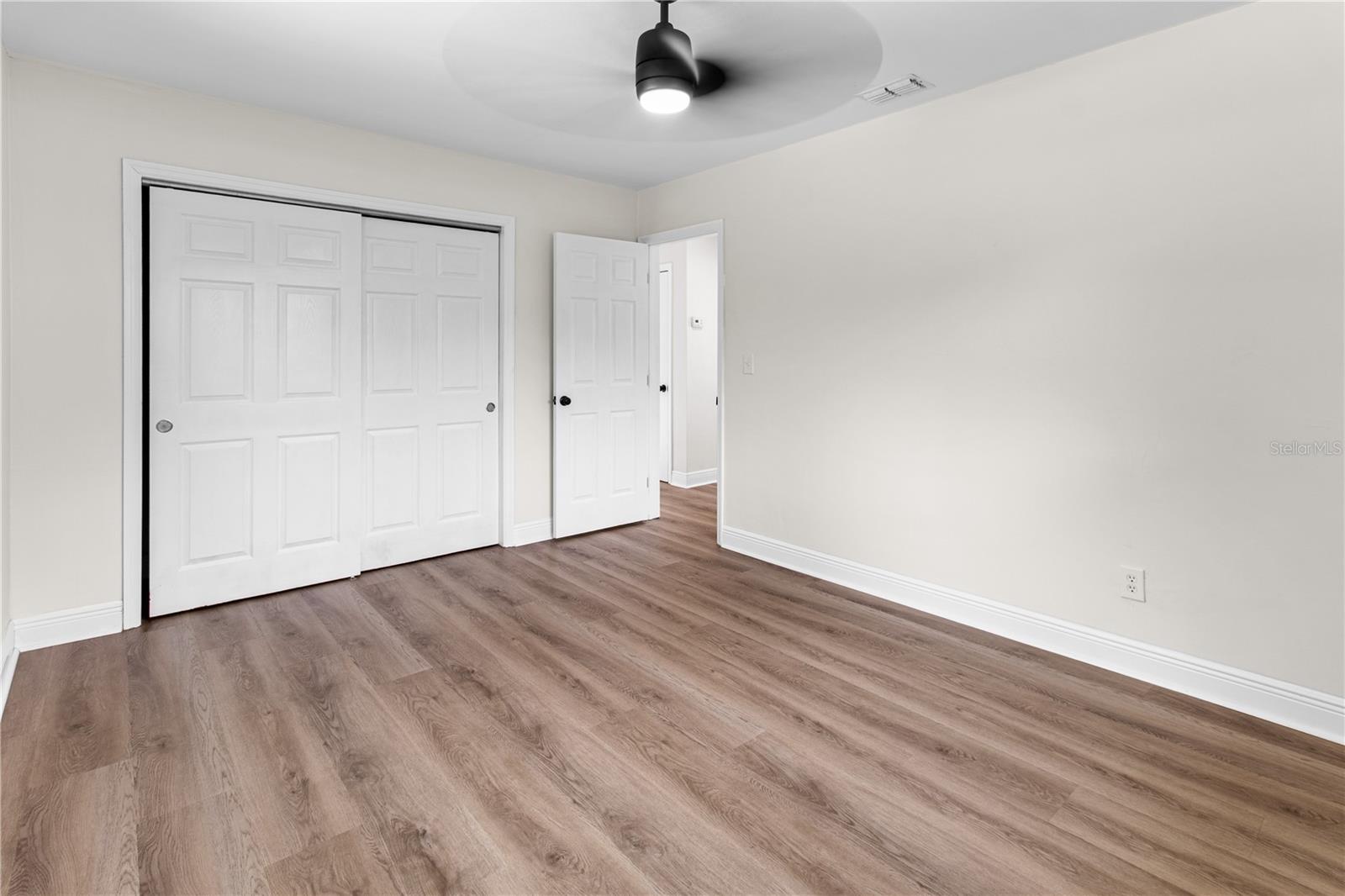 HARBOR CREST - Residential