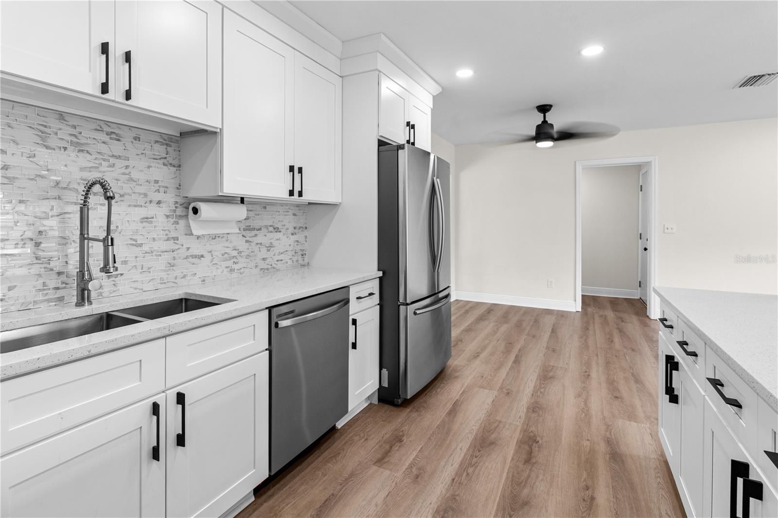 HARBOR CREST - Residential