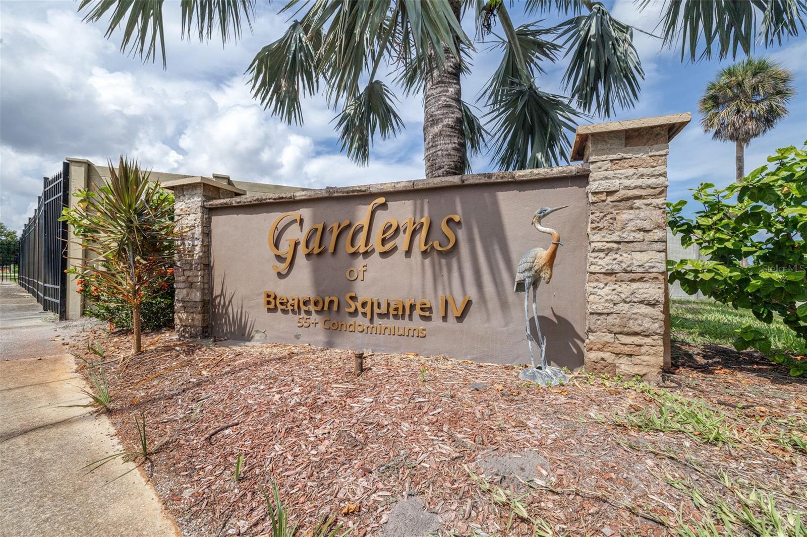 GARDENS BEACON SQUARE - Residential