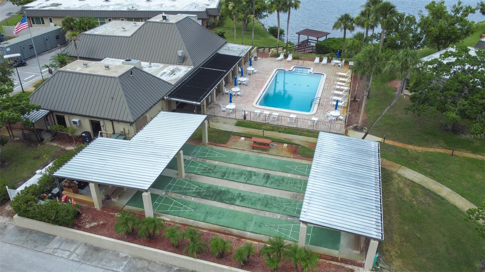GARDENS BEACON SQUARE - Residential