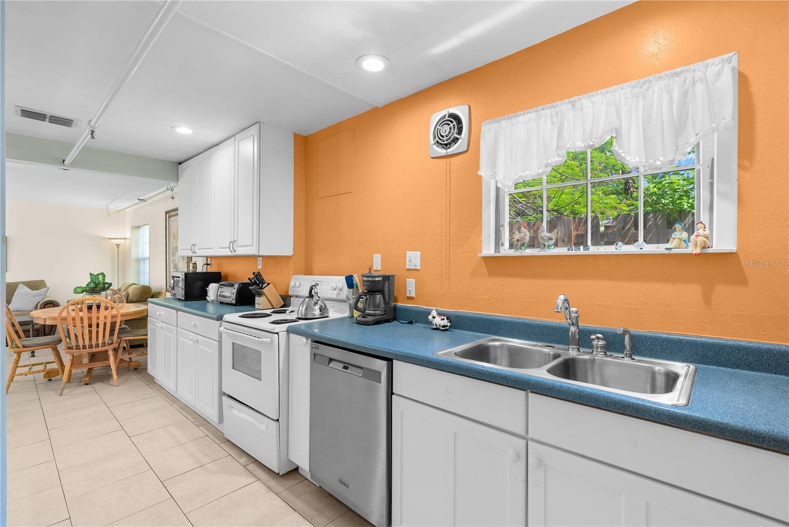 VETERAN CITY - Residential