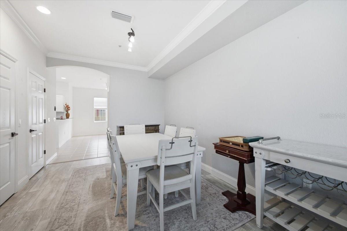 RIVERBAY TWNHMS PH THREE-A - Residential