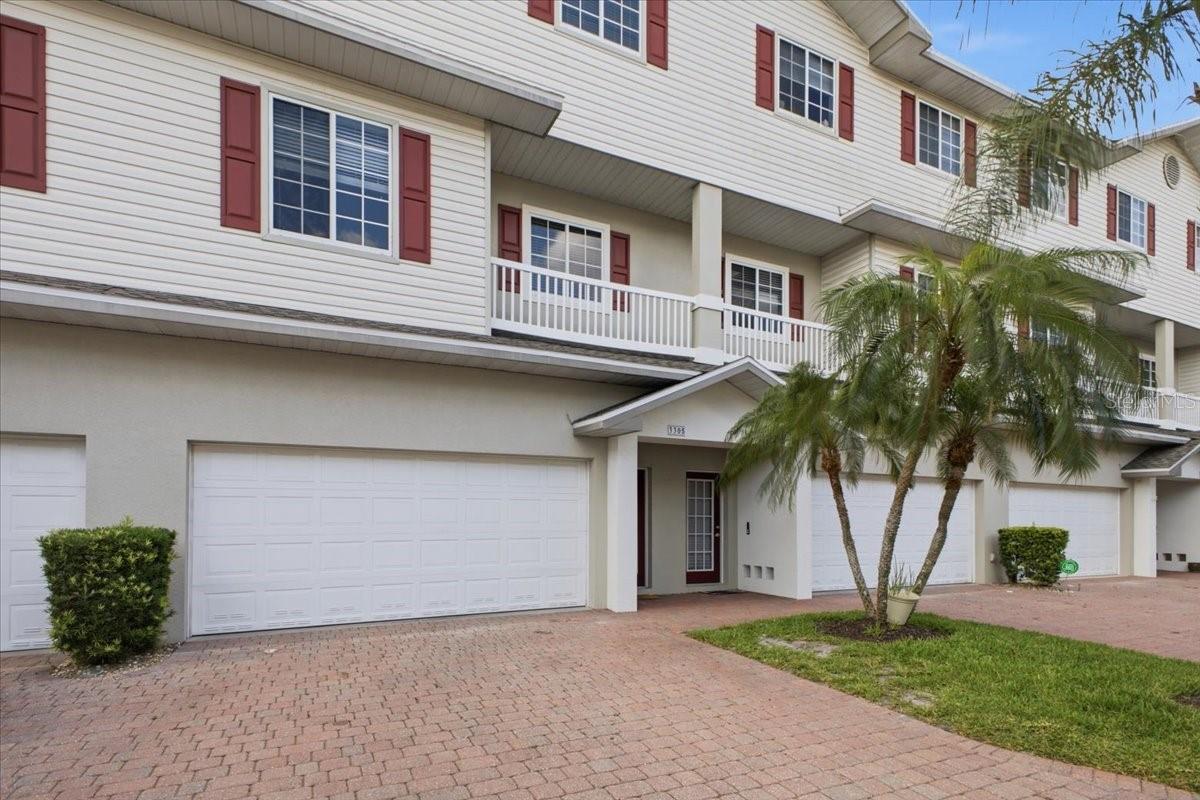 RIVERBAY TWNHMS PH THREE-A - Residential