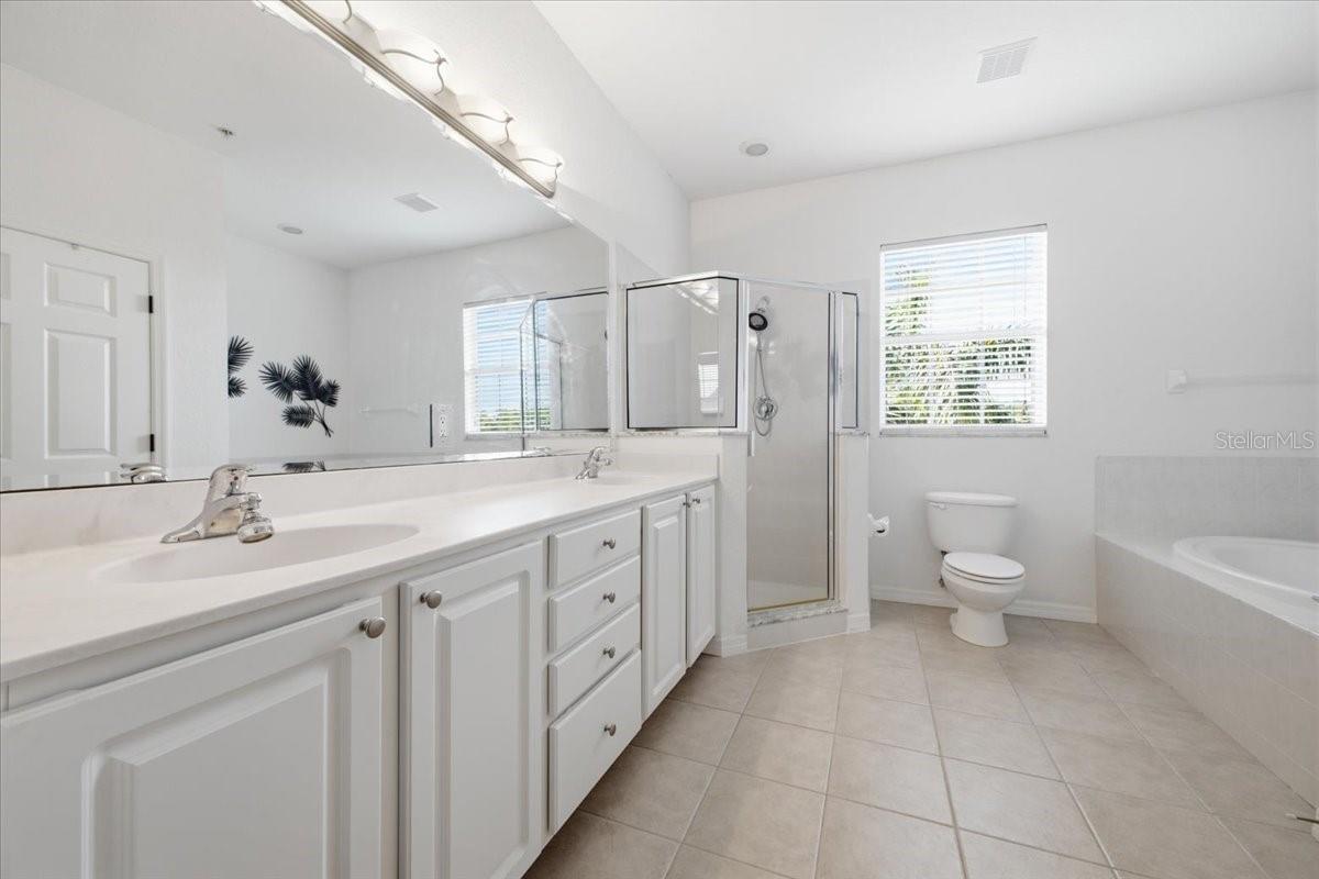 RIVERBAY TWNHMS PH THREE-A - Residential