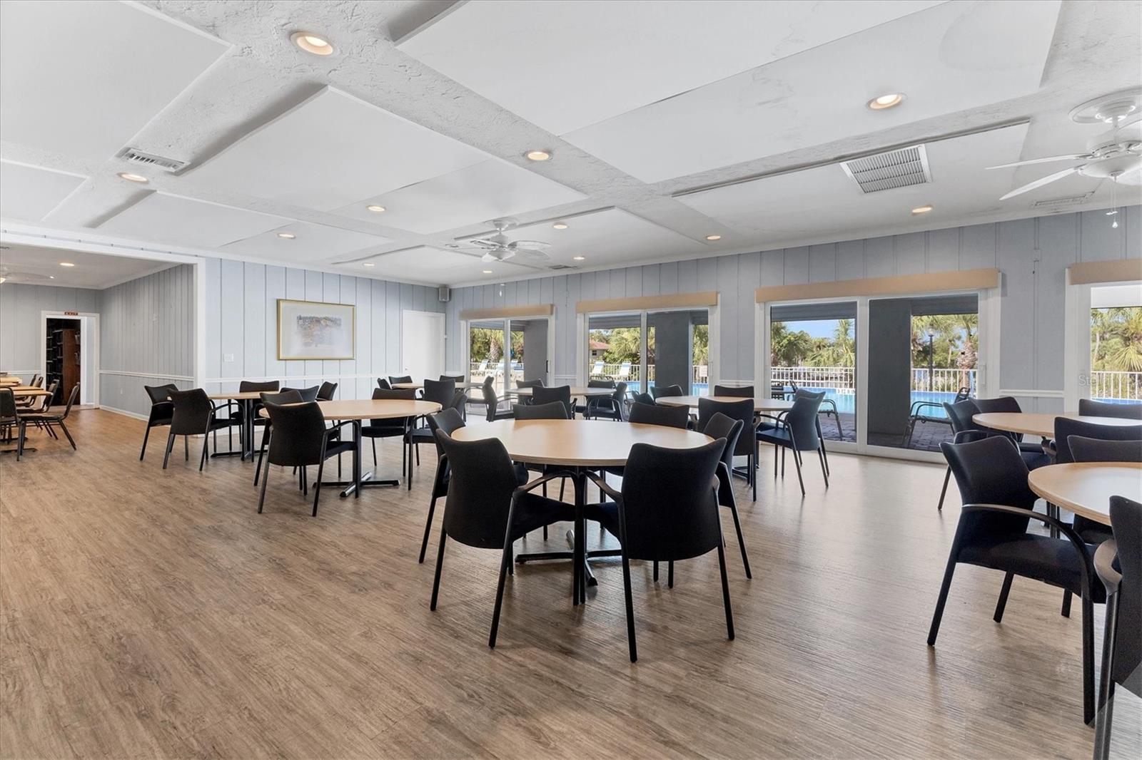 STRATHMORE RIVERSIDE I - Residential