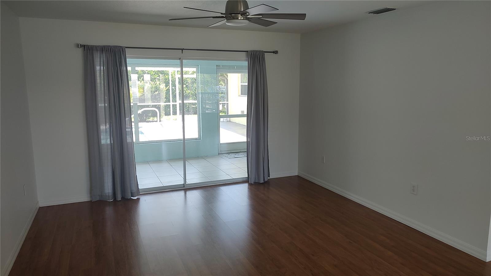 JACARANDA HEIGHTS - Residential Lease