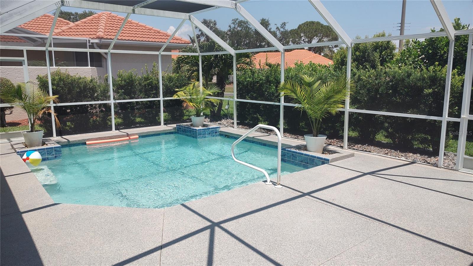 JACARANDA HEIGHTS - Residential Lease