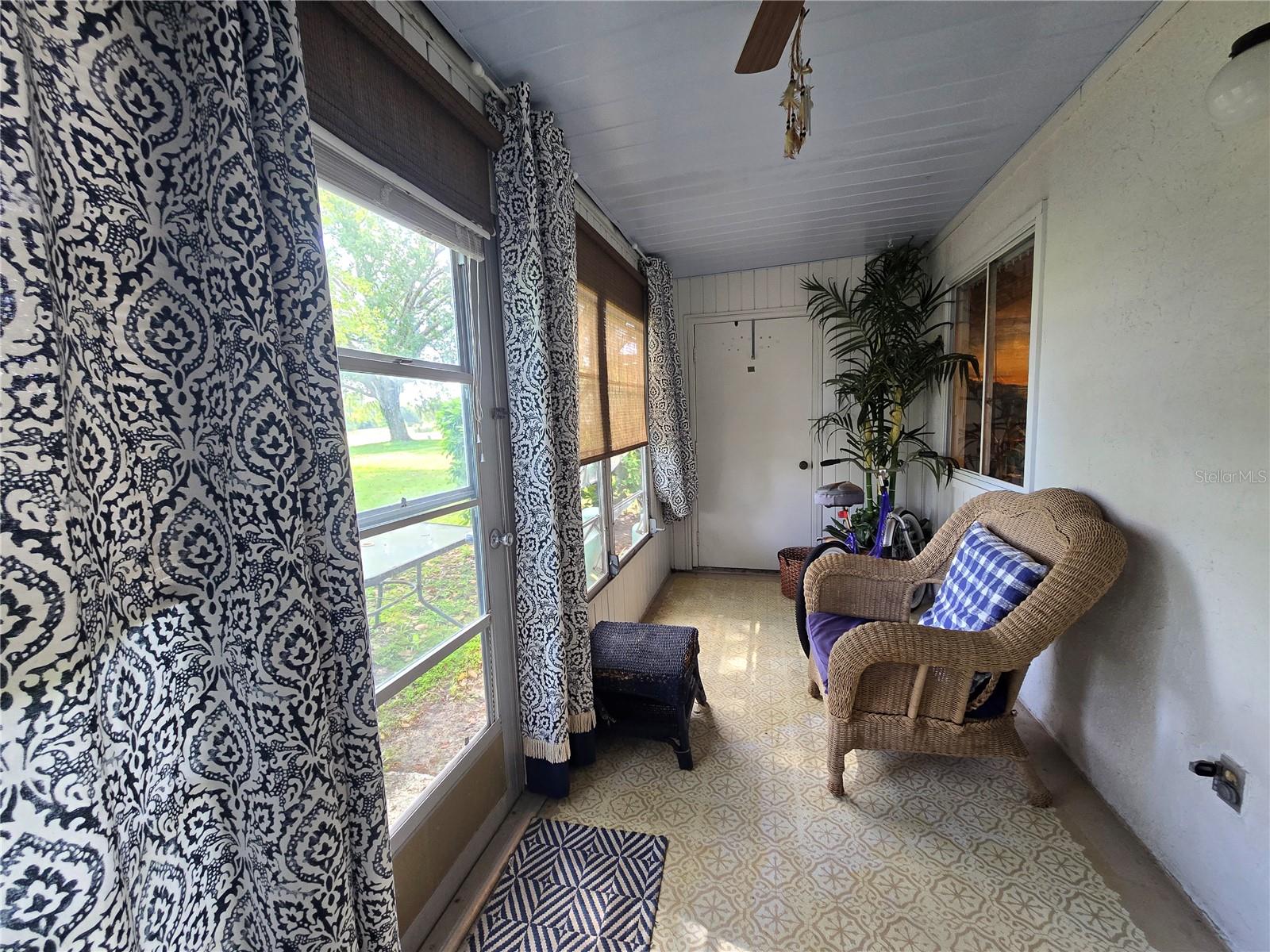 LIVE OAK VILLAGE CONDO - Residential