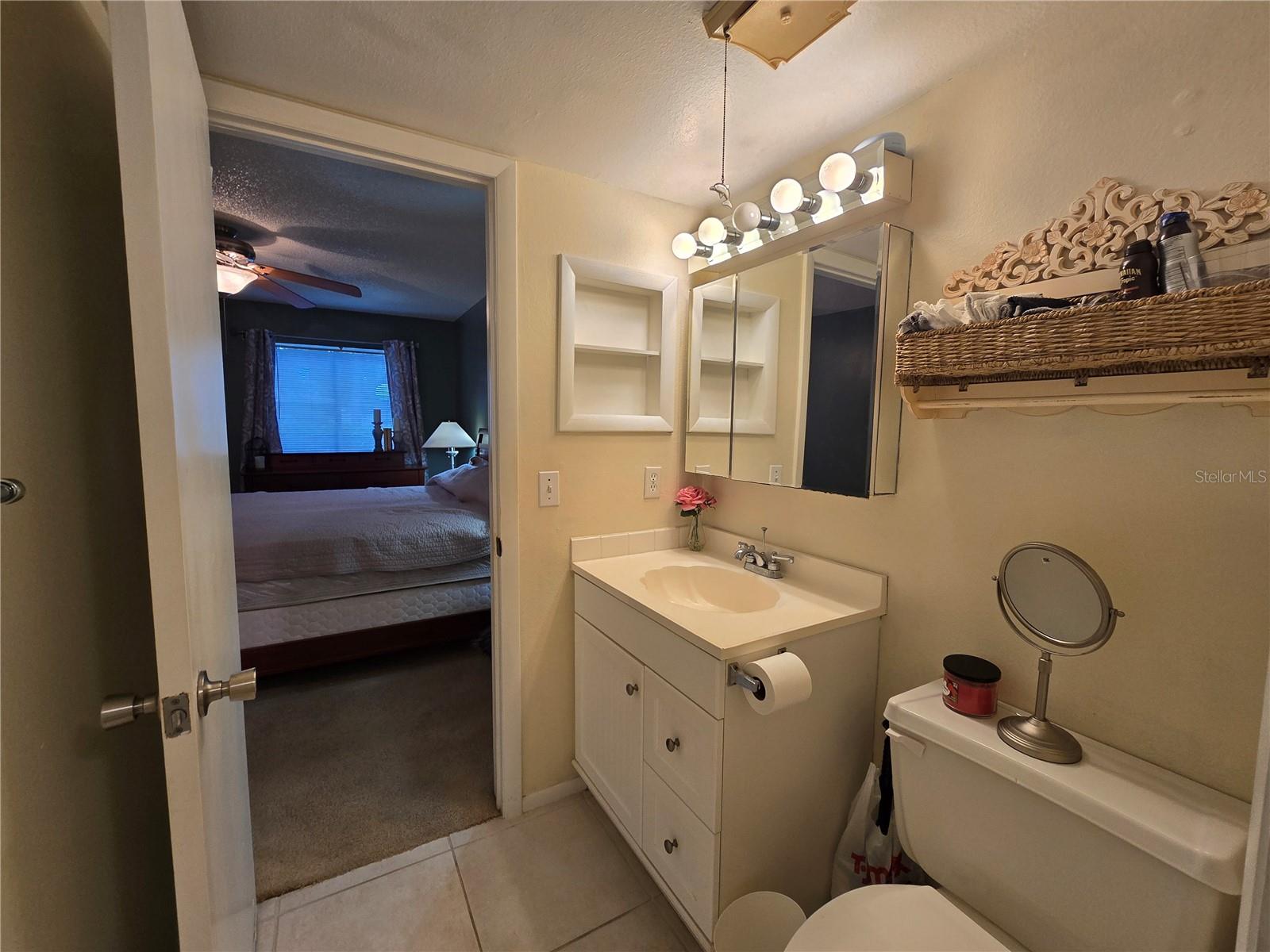 LIVE OAK VILLAGE CONDO - Residential