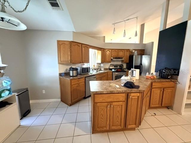 SHADOW RIDGE - Residential