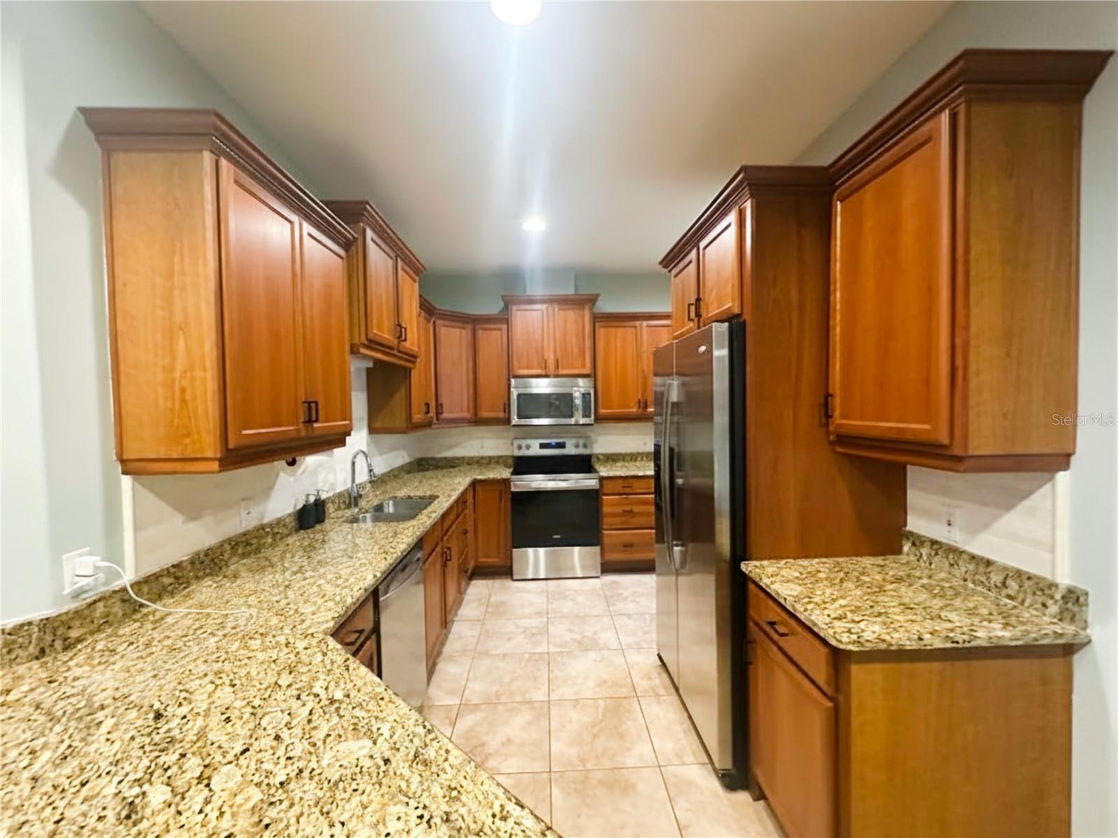 TARPON RIDGE TWNHMS - Residential