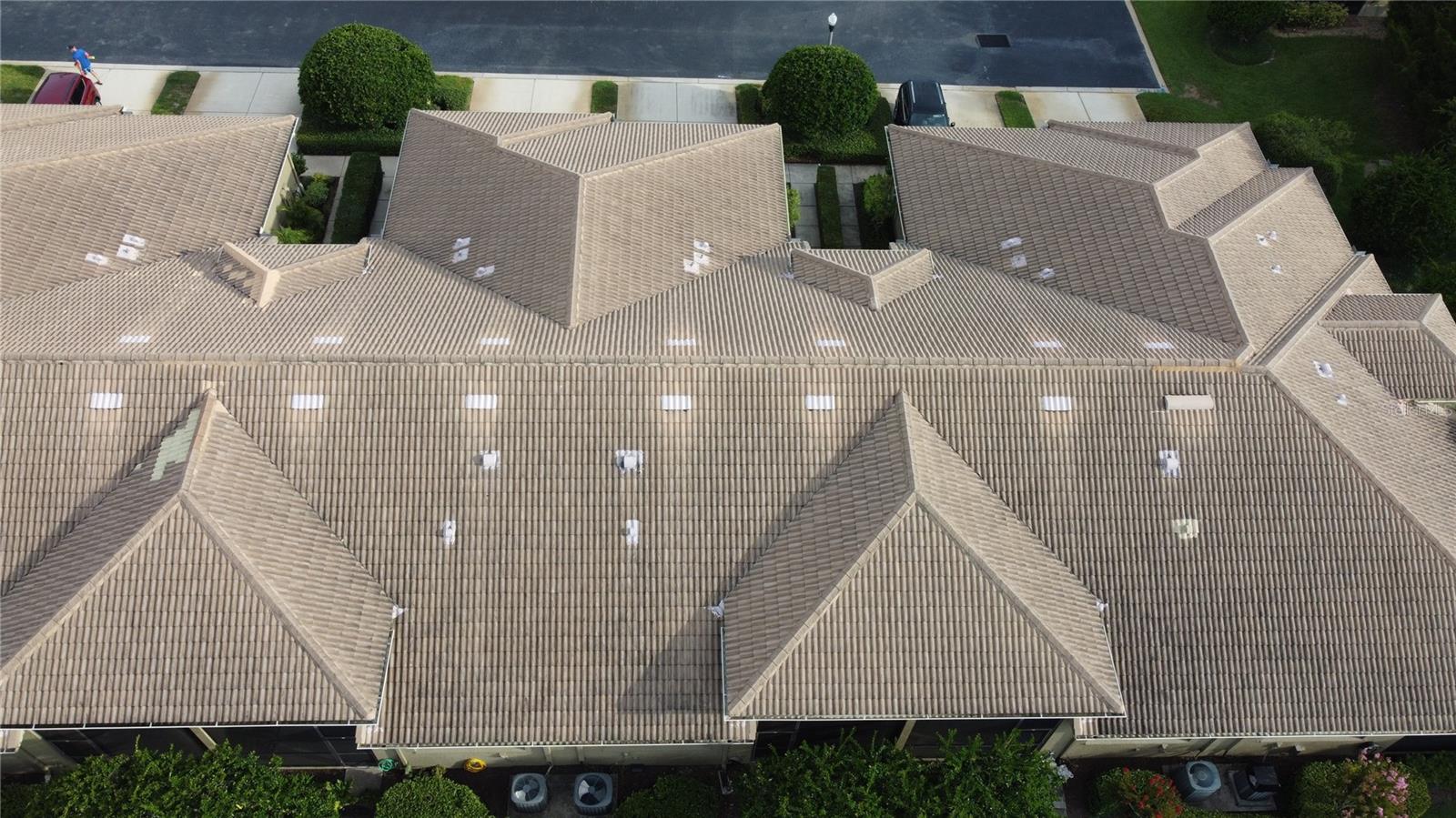 TARPON RIDGE TWNHMS - Residential