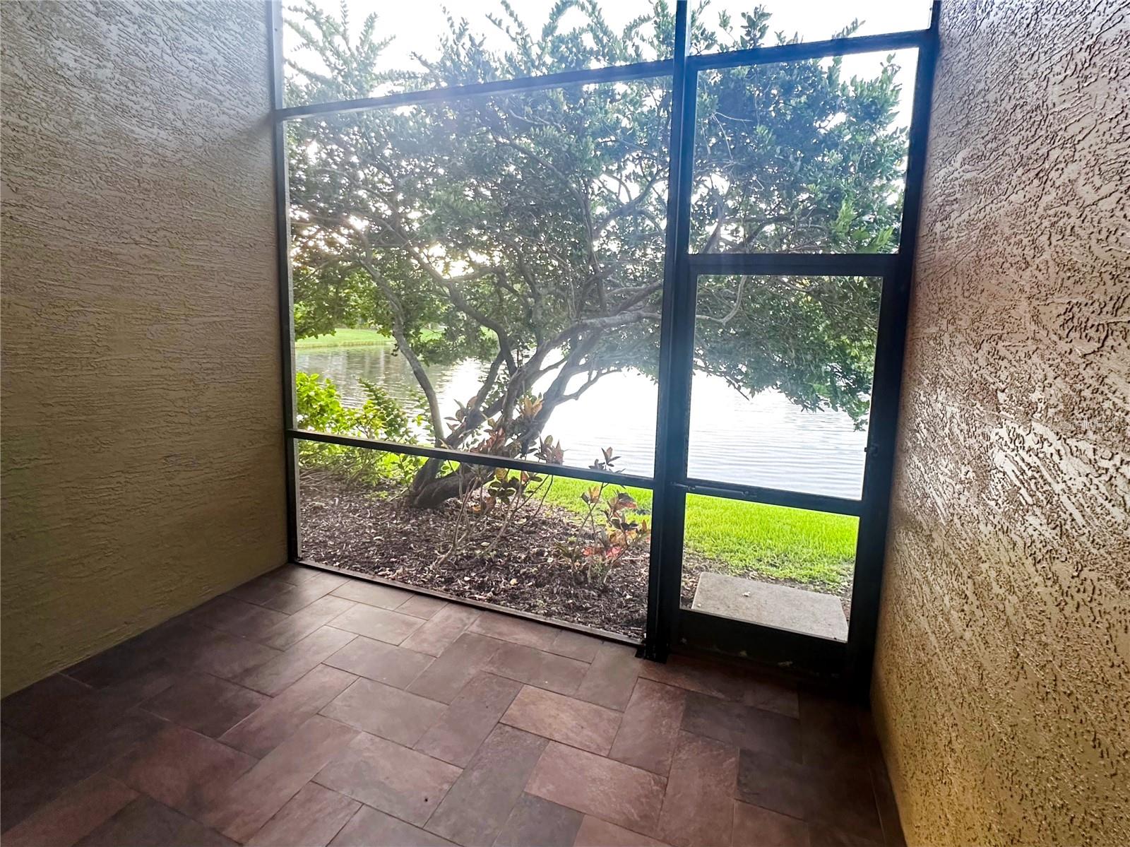 TARPON RIDGE TWNHMS - Residential