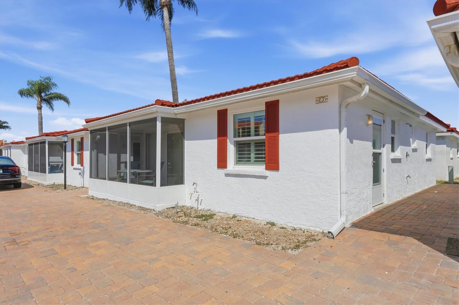 CASA BLANCA VILLAS - Residential