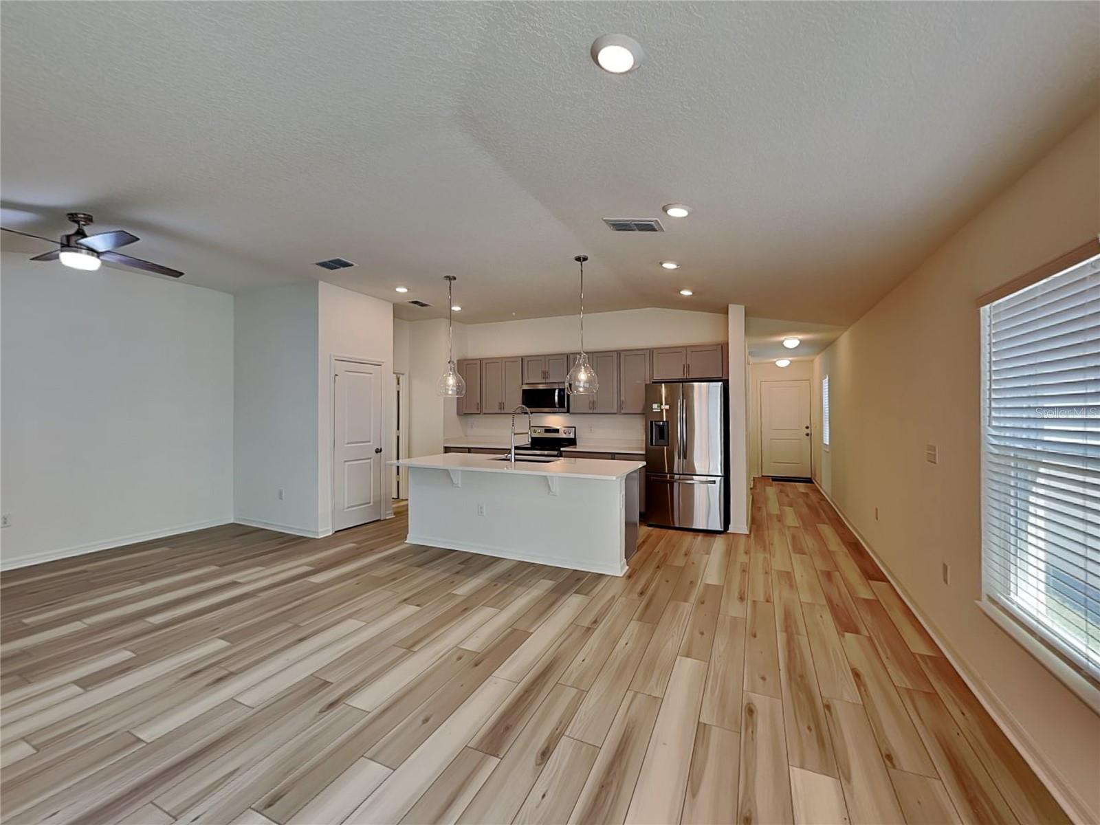 MIRABELLA PH 1 - Residential Lease