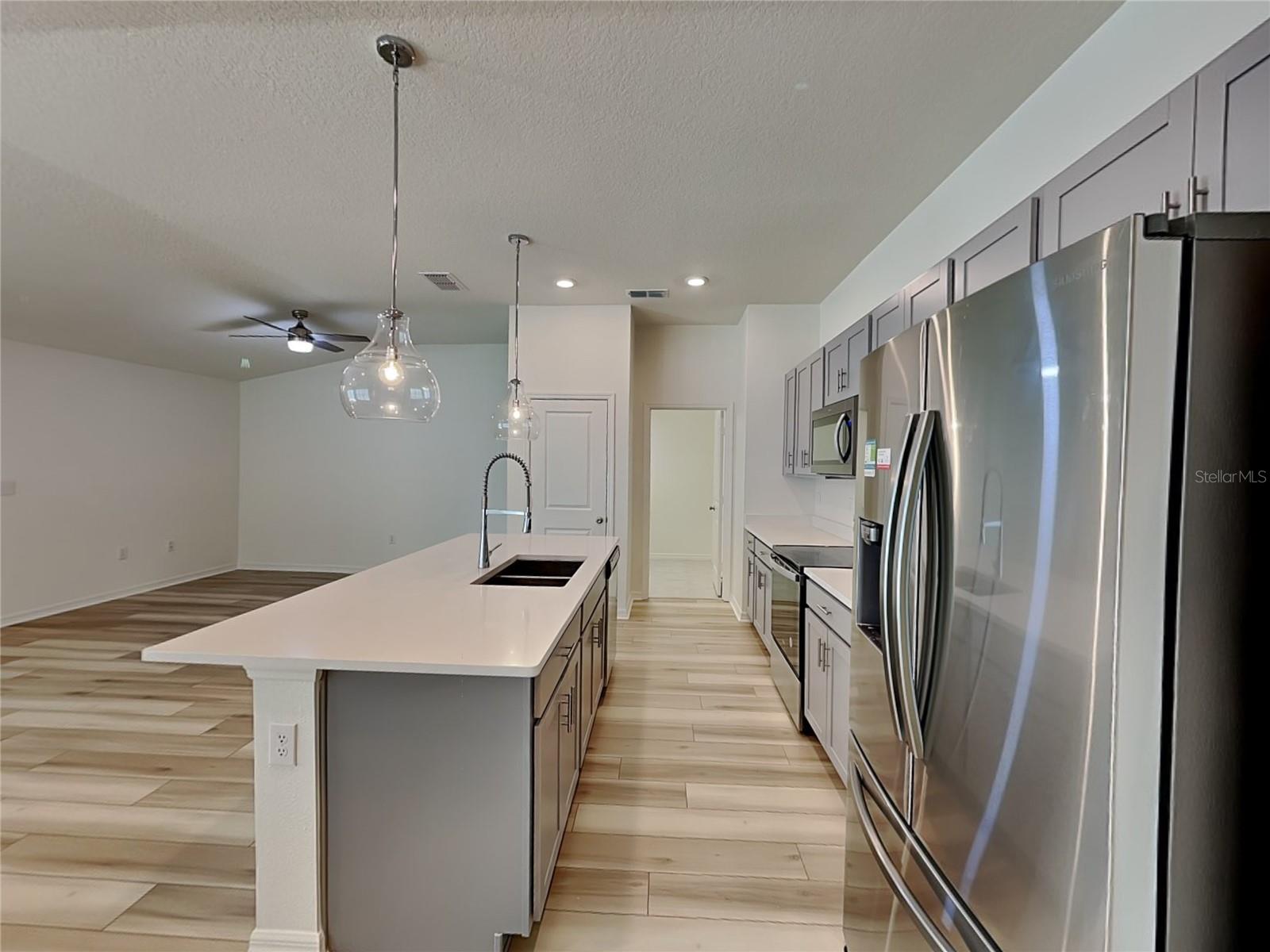 MIRABELLA PH 1 - Residential Lease