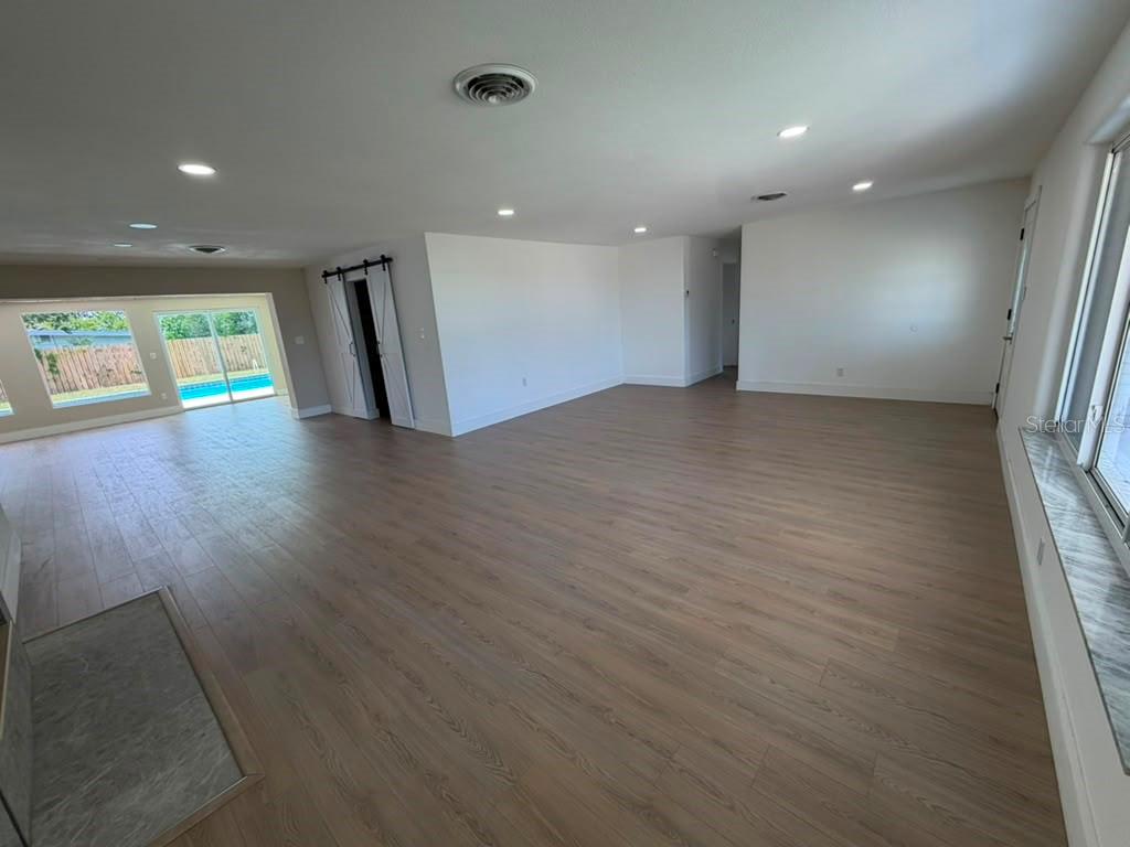 FLORIDA SHORES 01 - Residential Lease