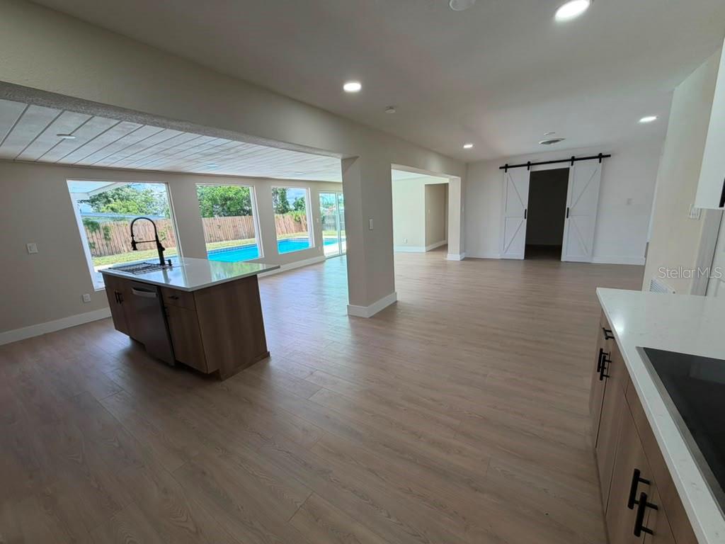 FLORIDA SHORES 01 - Residential Lease