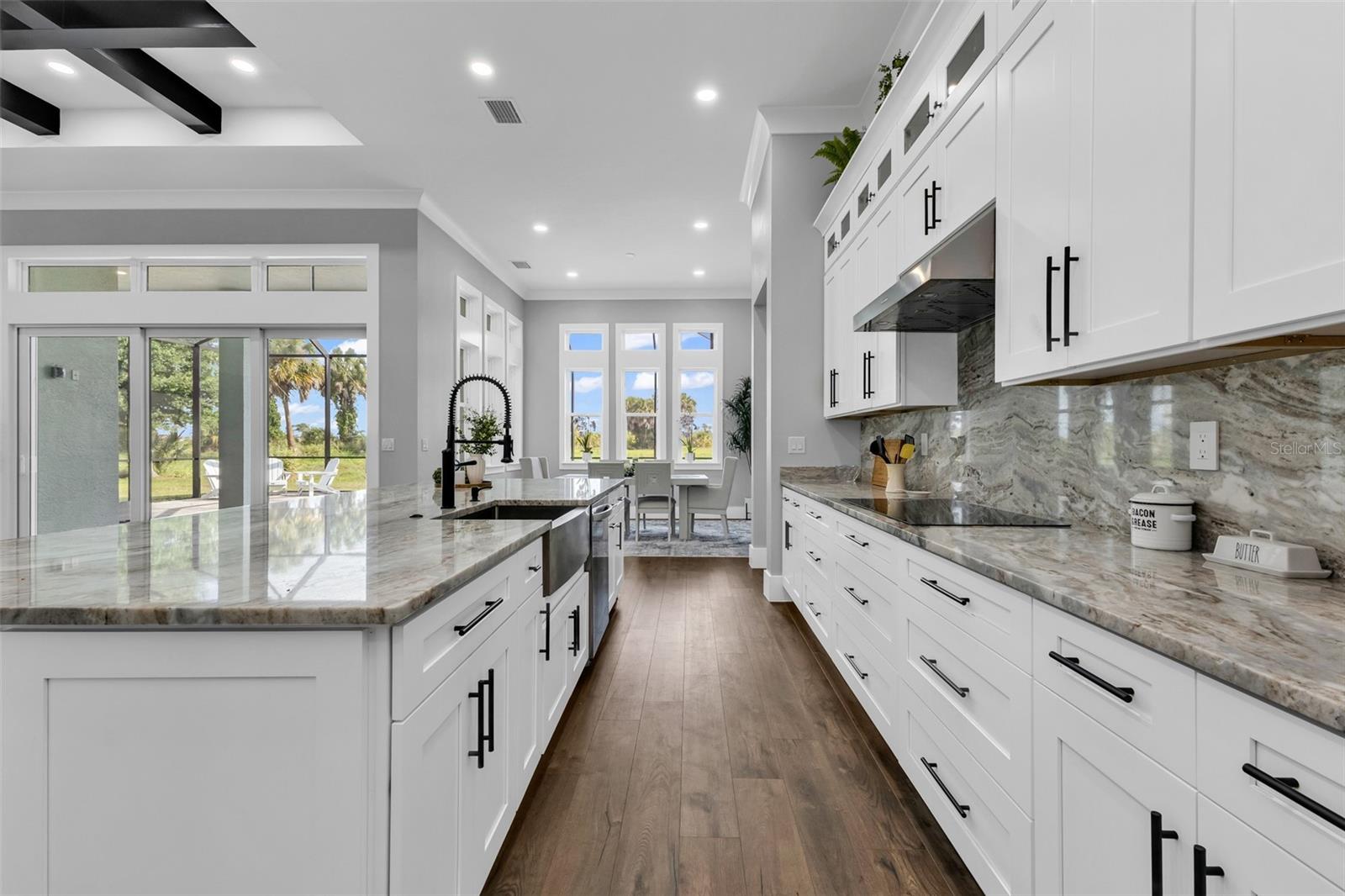 ROTONDA WEST BROADMOOR - Residential