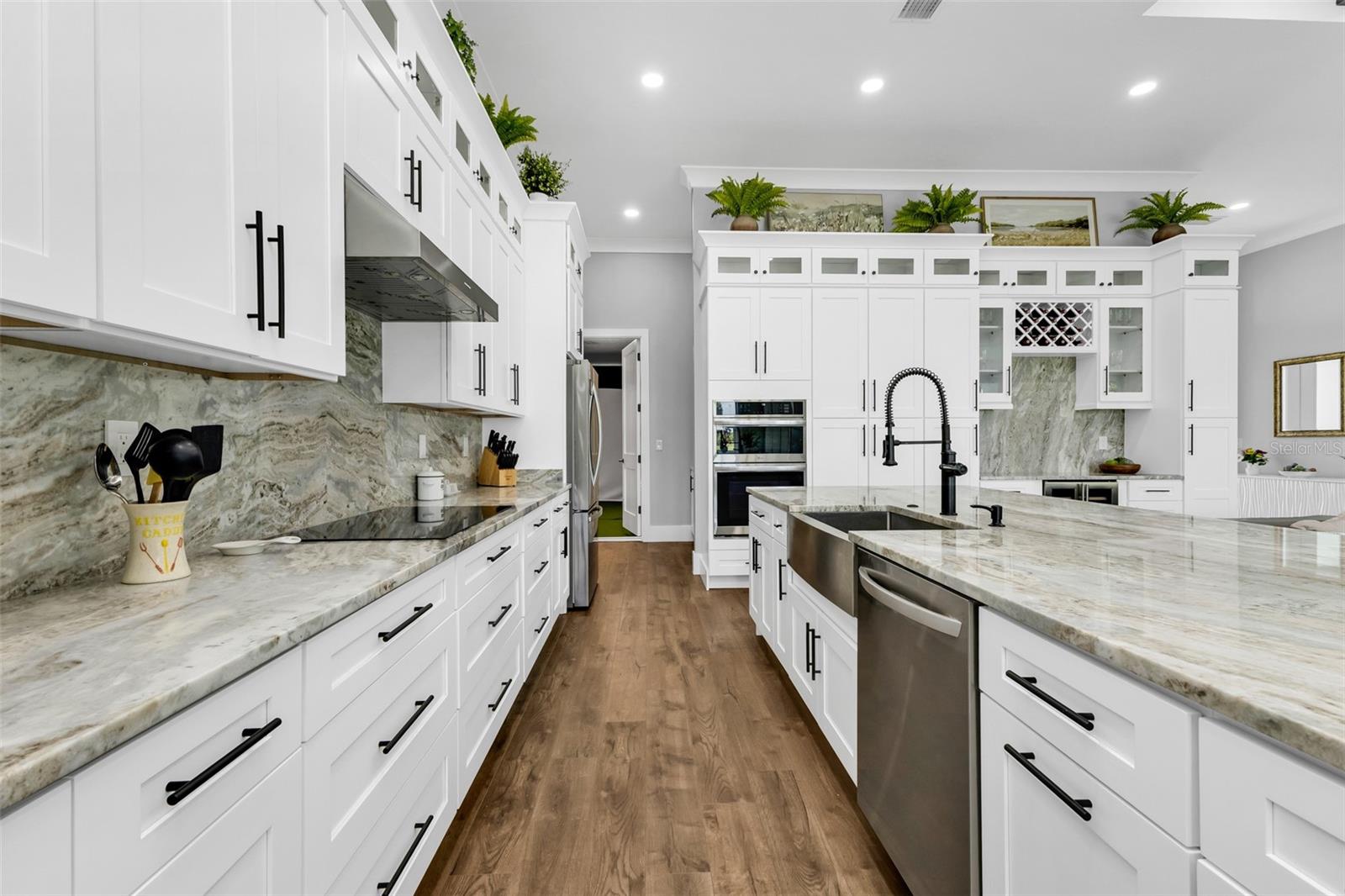 ROTONDA WEST BROADMOOR - Residential