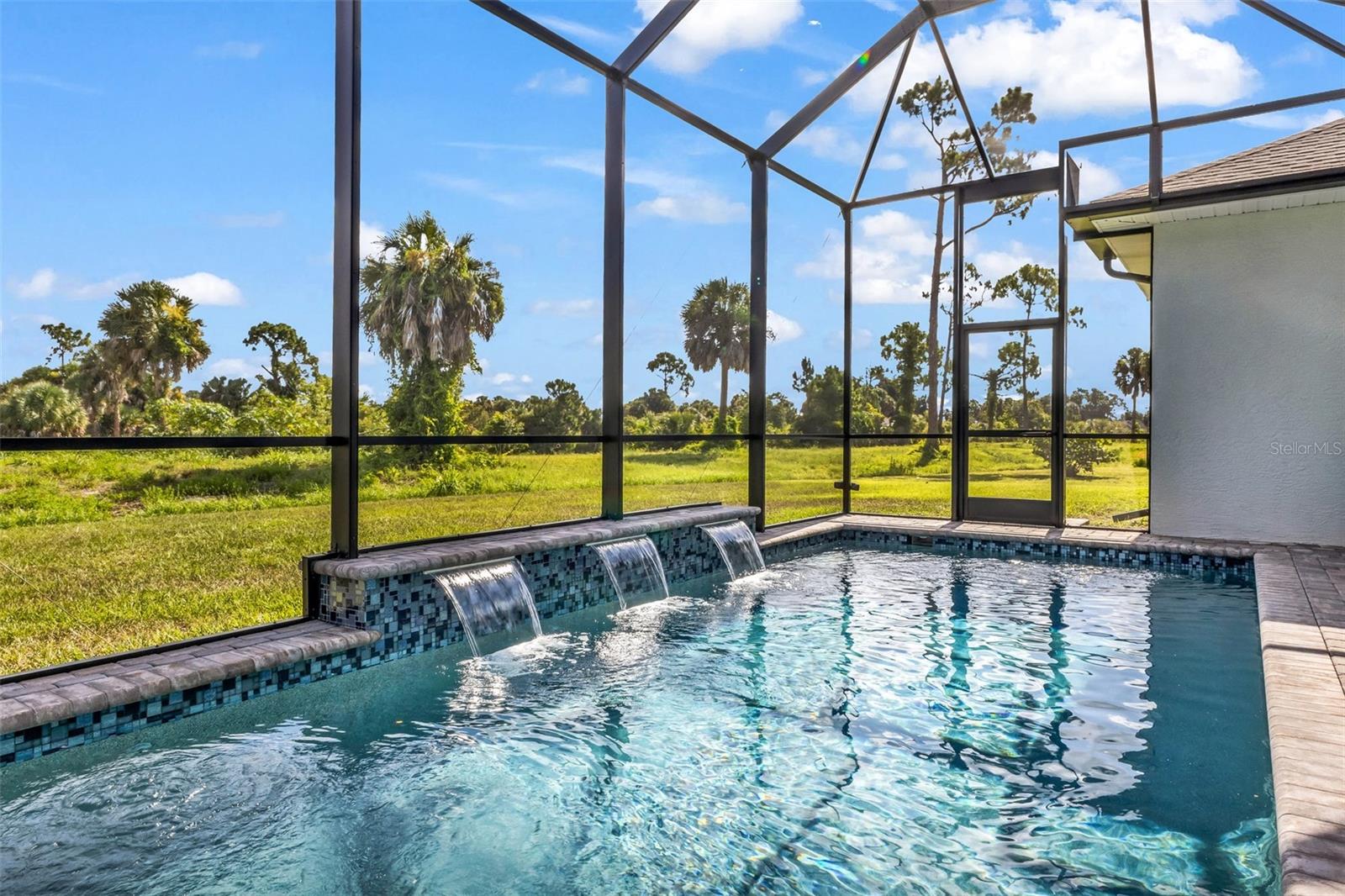 ROTONDA WEST BROADMOOR - Residential