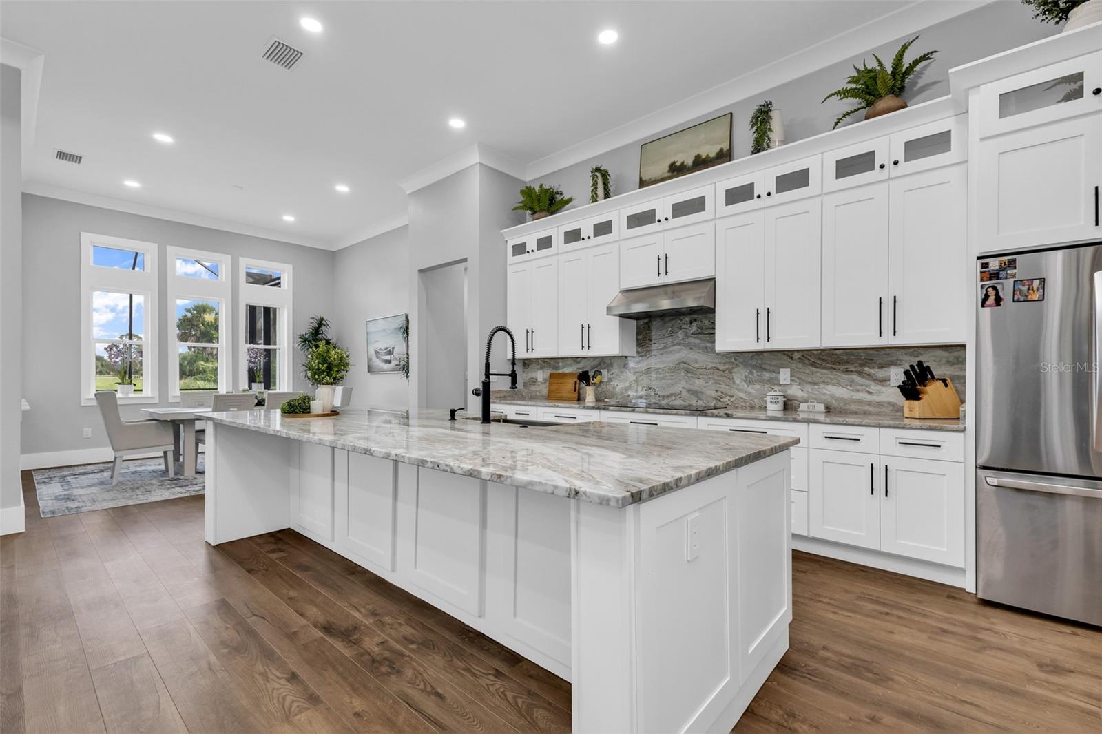 ROTONDA WEST BROADMOOR - Residential