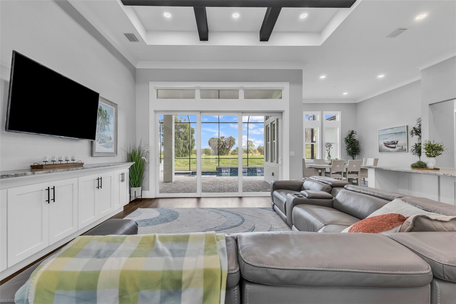 ROTONDA WEST BROADMOOR - Residential