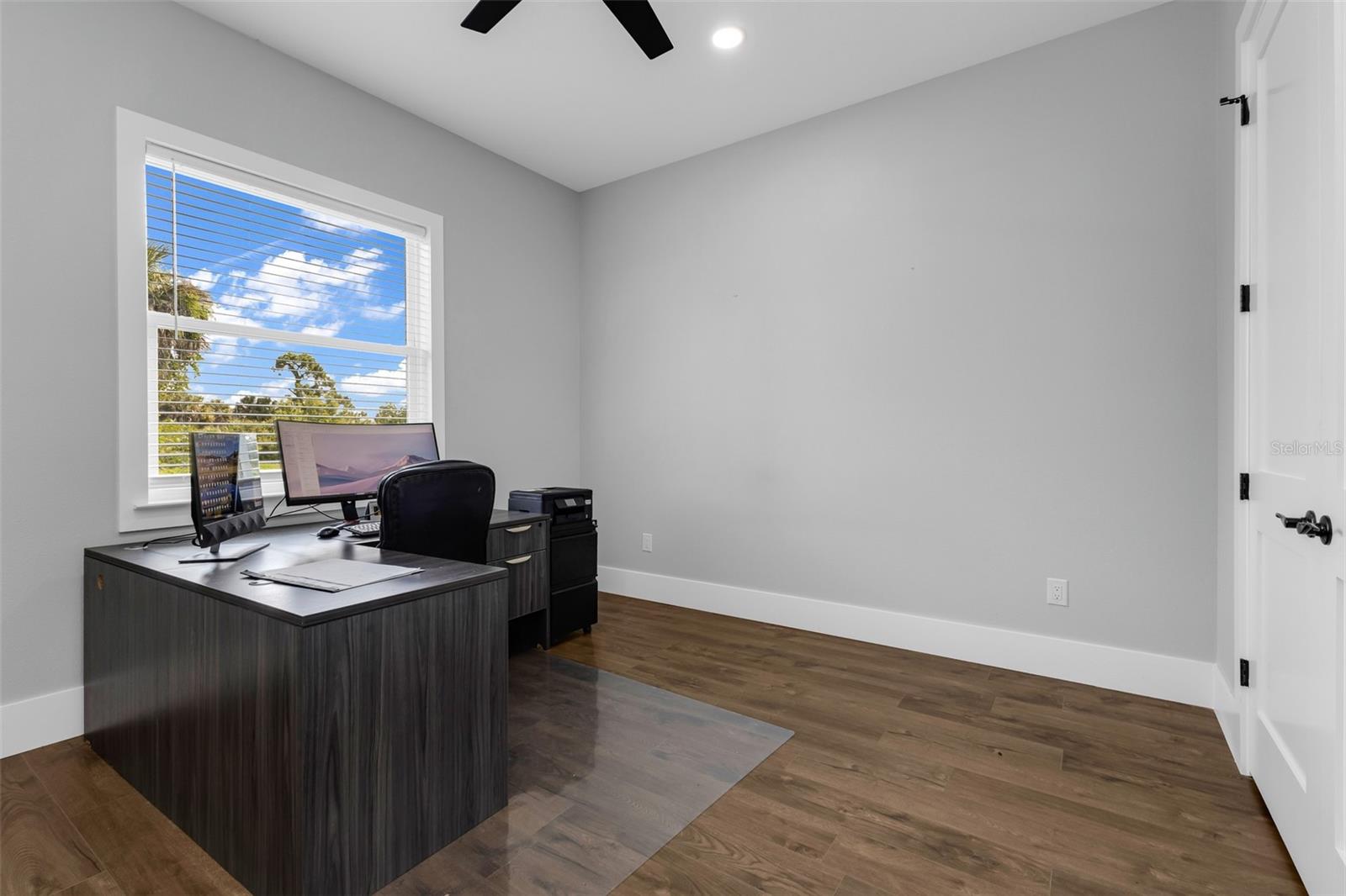 ROTONDA WEST BROADMOOR - Residential