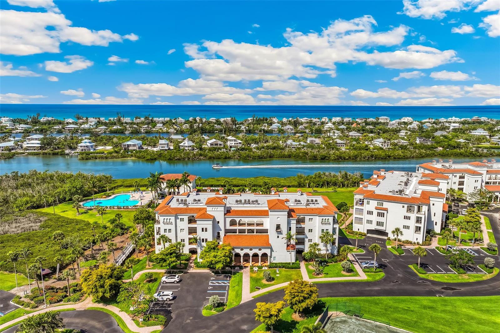 HACIENDA DEL MAR - Residential
