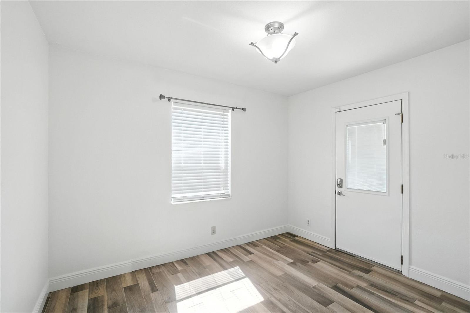 NON SUBDIVISION - Residential
